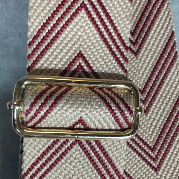 LIKE NEW Purse Strap Adjustable Classic Red And Tan with Shiny Gold Hardware - Picture 5 of 9